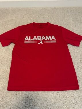 Alabama Short-Sleeve Crew Neck Tee in Red